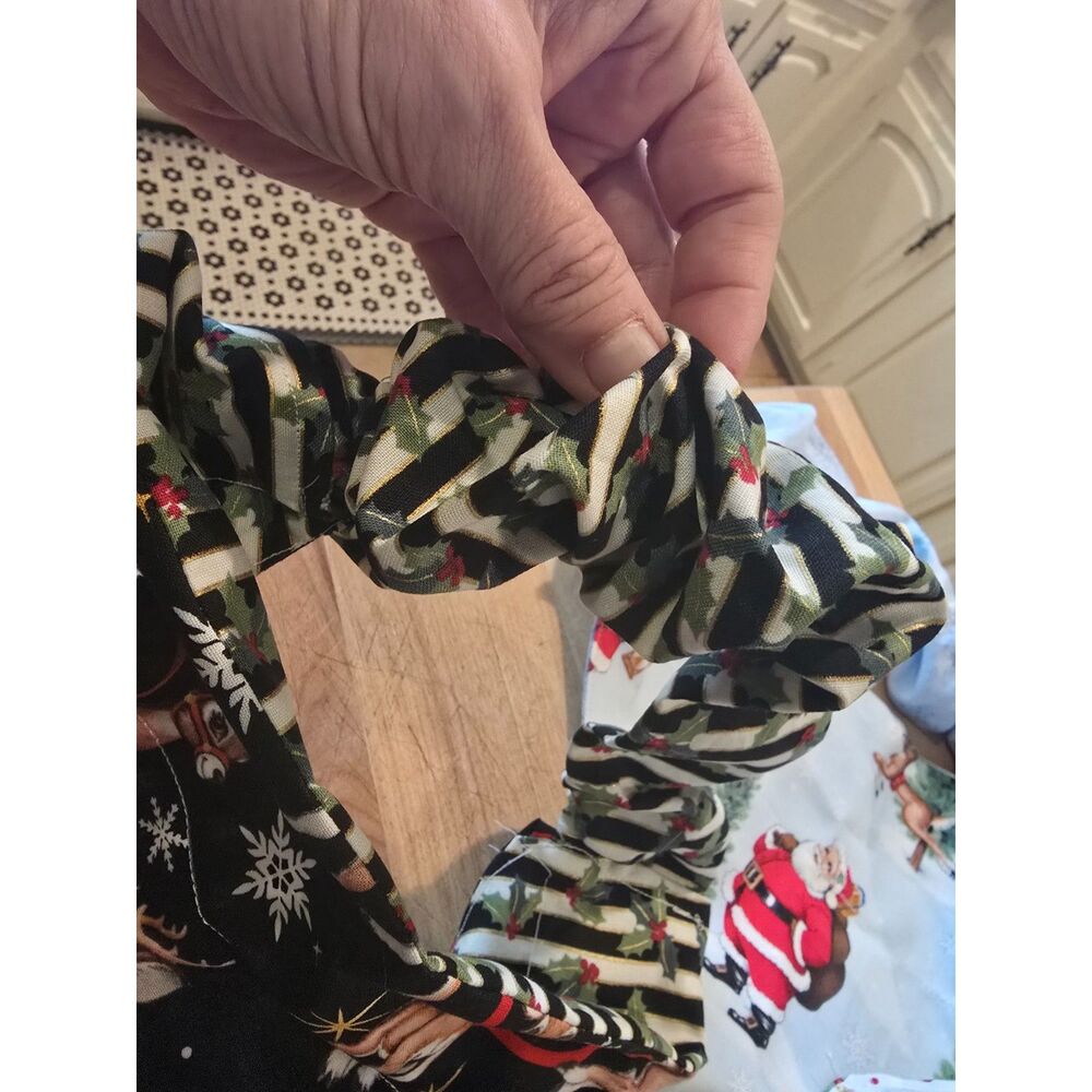 Christmas Holiday Scrunchie Bandana for Dogs Set of 5 Reversible Hand Sewn SZ XL